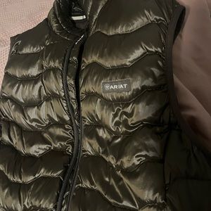 Ariat puffer vest